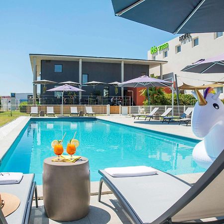 Ibis Styles Pertuis Portes Du Luberon Exterior foto
