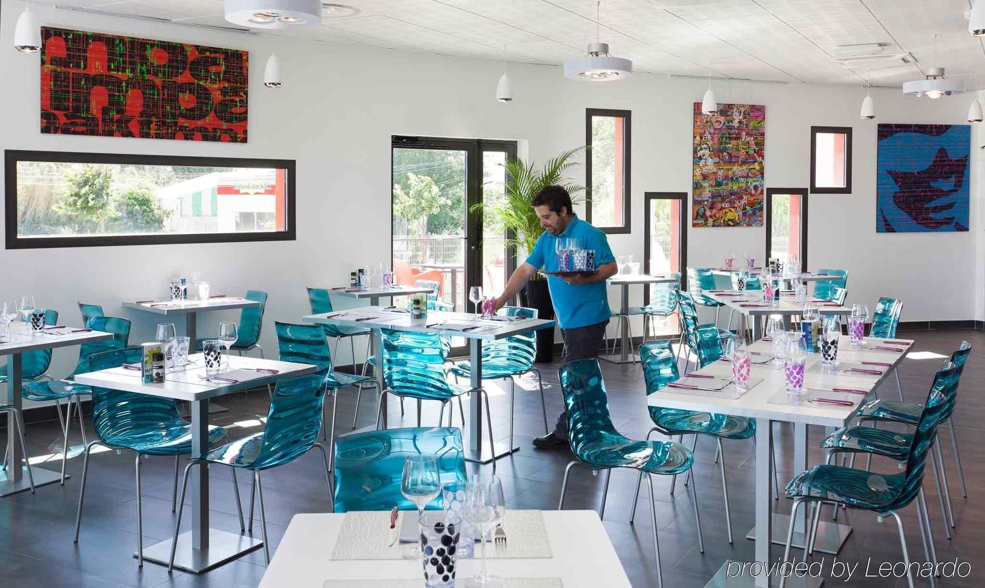 Ibis Styles Pertuis Portes Du Luberon Restaurant foto